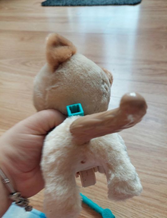 Interaktywny miauczący kotek furreal