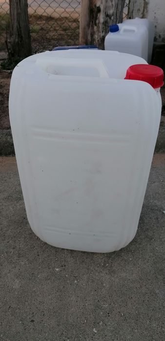 Bidons 20/25L vários