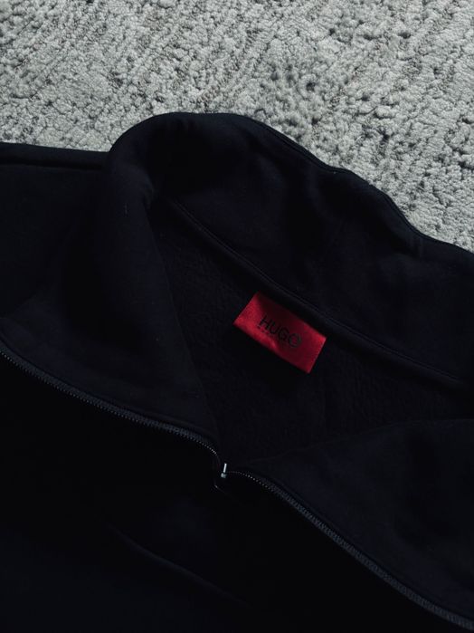 Hugo Boss Daipeh zip чорна гарна кофта