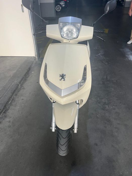 Mota Peugeot Vivacity