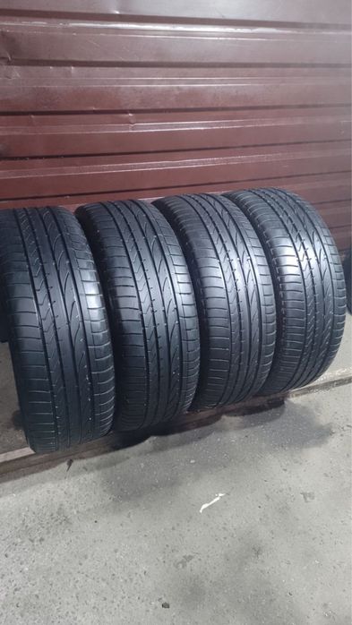 Резина Шини 235 55 R19 Bridgestone Dueler HPSport