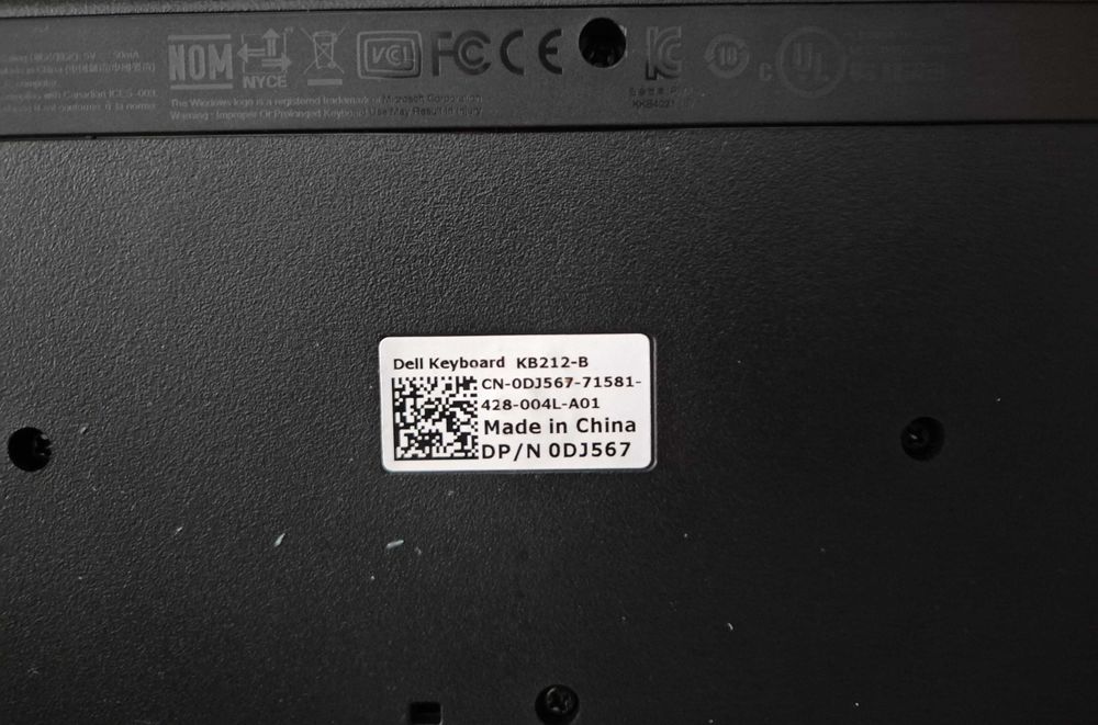 DELL Wired Keyboard (Like New)64284520929025121