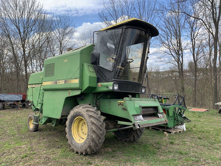 John deere 1052