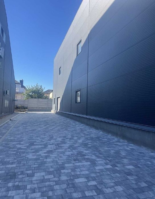 Здається комерційне приміщення в районі Академічного