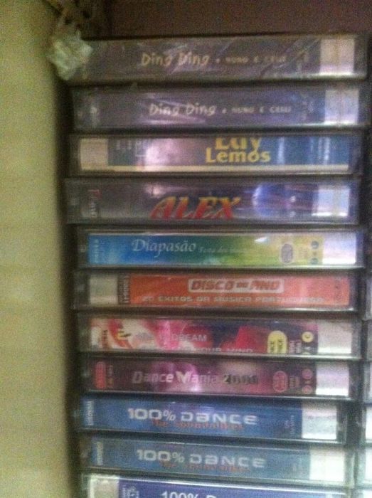 Mais de 3500 Cassetes de Audio originais seladas dos anos 90 até 2010