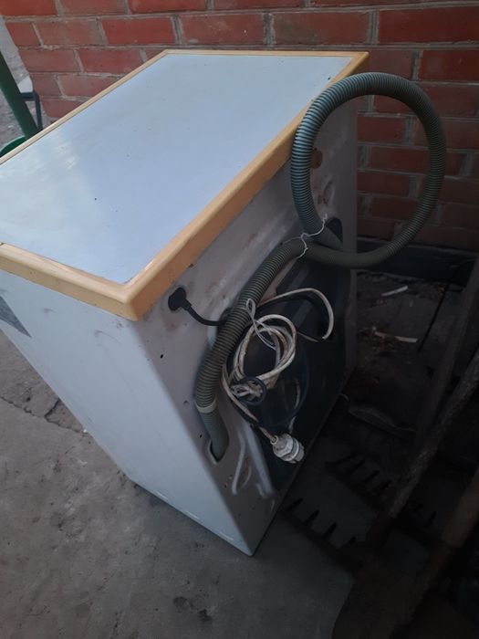 Стиралная машинка LG