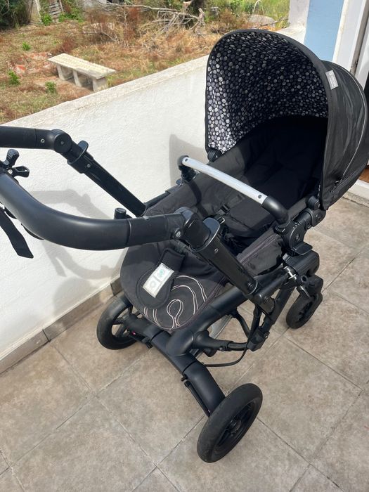 Carrinho bebé 3 em 1