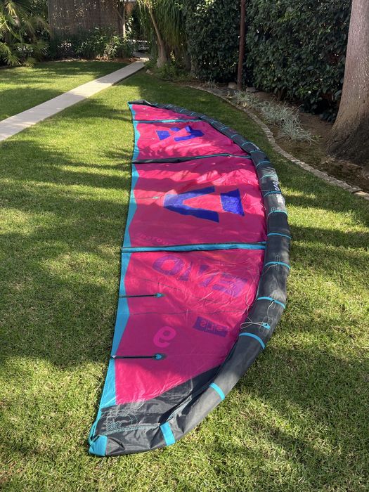 Kite Duotone Evo SLS 9 2025