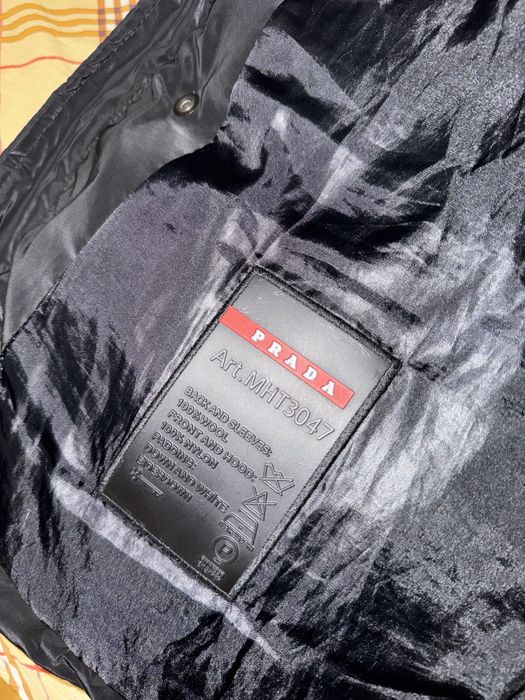 Пуховик Prada