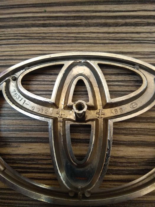 Значек Емблема Шильдик Тойота Toyota 7531160120: 450 грн