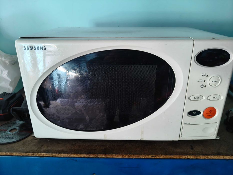 мікрохвильова піч 24v