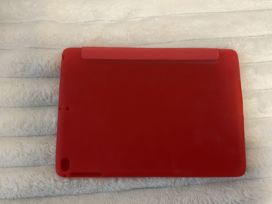 Чехол для планшета