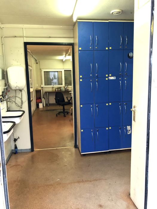 Hala - magazyn - wynajem 1140m2 / 700m2