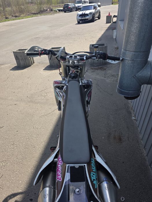 Suzuki RMZ450 supermoto