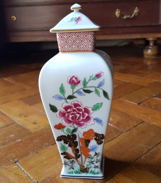 Vista Alegre várias porcelanas
