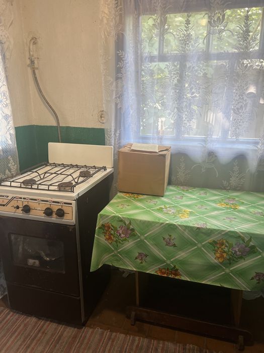 Продам  2 ЗАТИШНІ  будинки   -МОЖЛИВО СЕРТИФІКАТ-20 км від Кременчука)