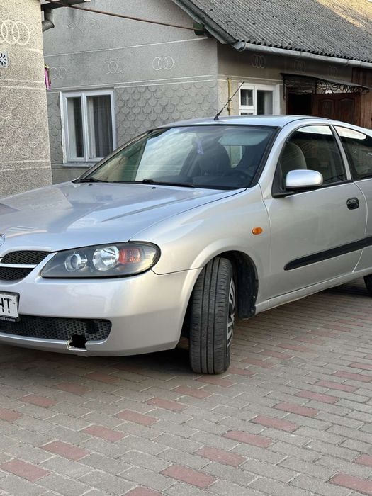 Продам машину Nissan Almera 2002 року
