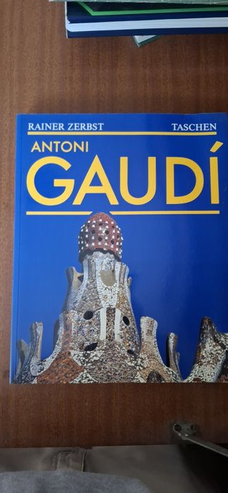 Compêndio Antoni Gaudi