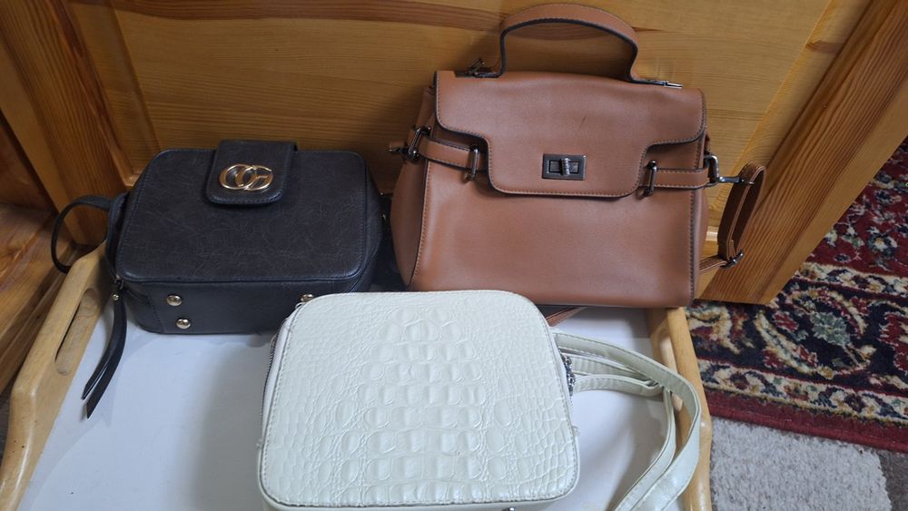 Продам сумки жіночі