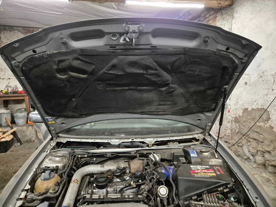 S3 8l ly7c maska przód przednia maska audi s3 8l