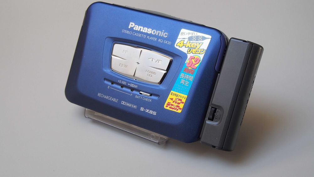 カセットウォークマンPanasonicRQ-SX30V銀「整備済み、完動美超品」 カセットウォークマンPanasonic RQ-SX30V銀「整備済み、完動超美品」