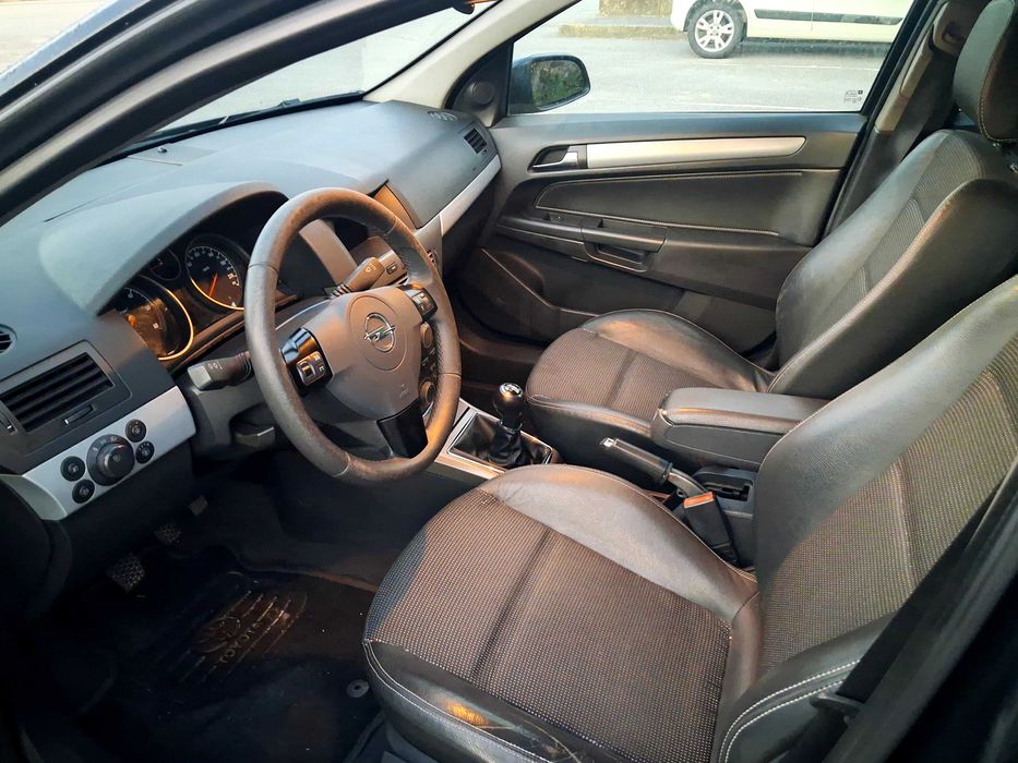 Opel astra h carrinha — photo 3