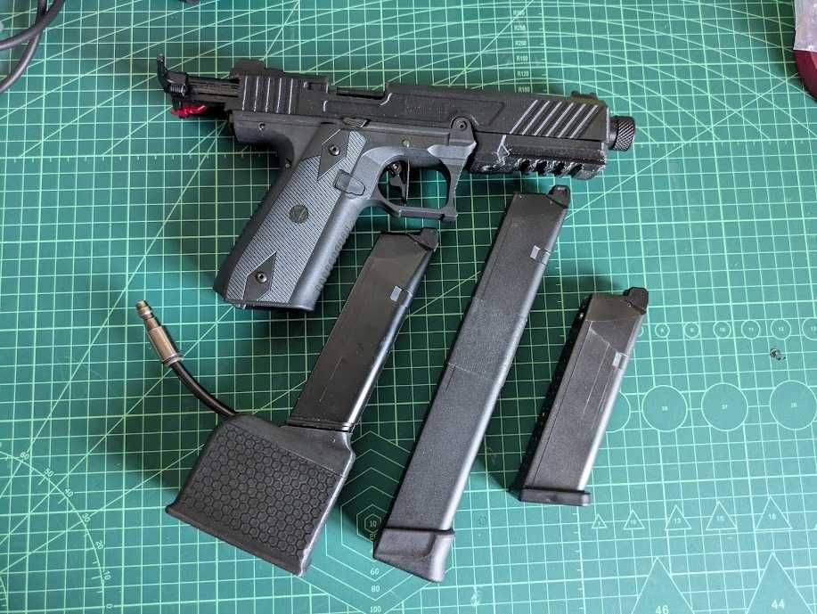 Airsoft AAP-01 Custom