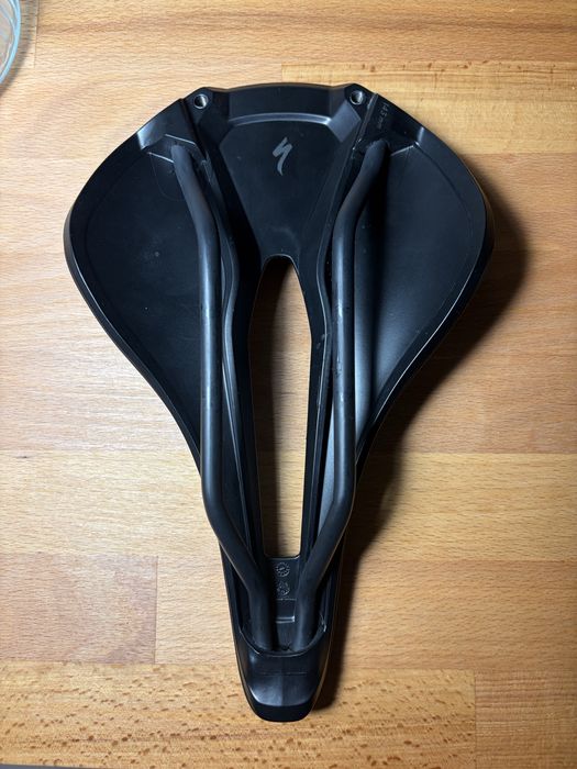 specialized expert power 143