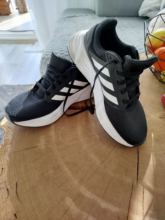 Buty Adidas Galaxy 6 40