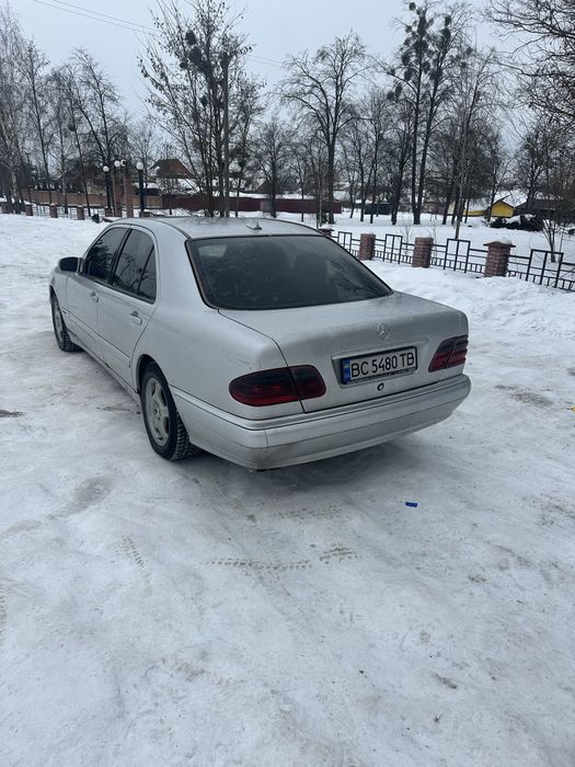 Мерседес w210 2.2cdi