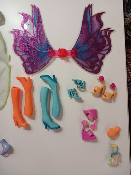 Одежда, аксессуары, питомцы Винкс