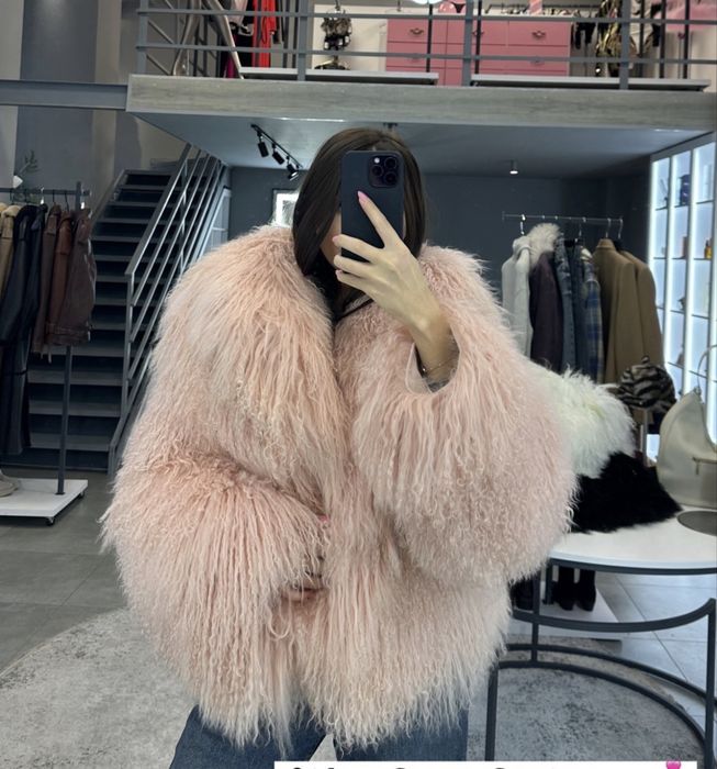 Шуба из меха ламы