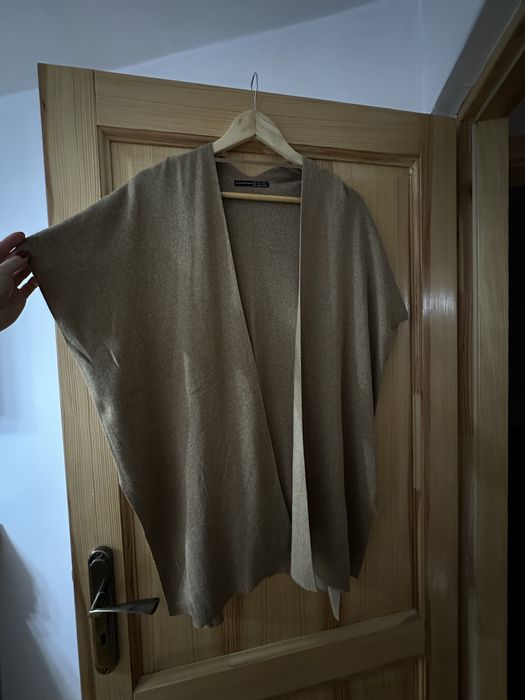 Ciemny kamel ponczo atmosphere akryl