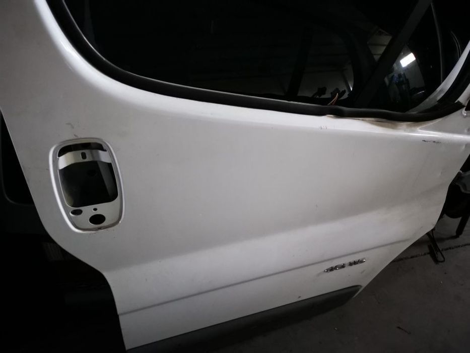 RENAULT TRAFIC 2010 PORTA FRENTE DIREITA PF392