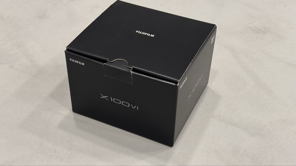 Fujifilm x100VI black