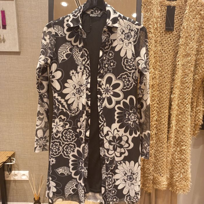 Bluzeczka damska STRADIVARIUS nowa