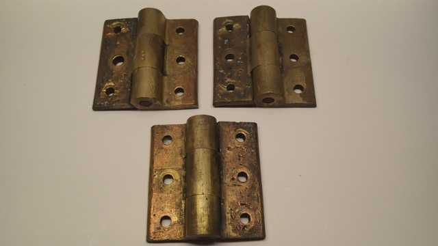 Dobradiças antigas em Bronze