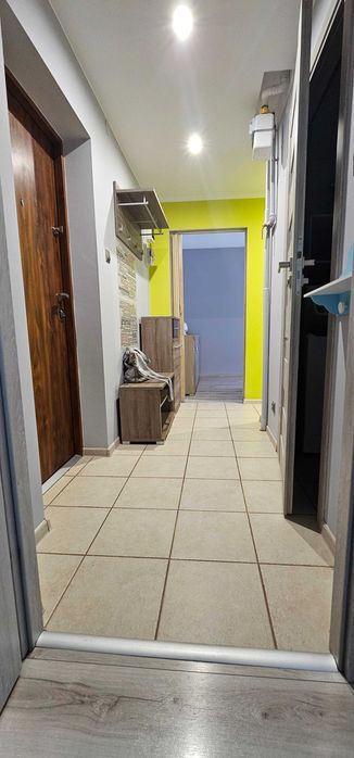 Dwa ładne pokoje z balkonem w świetnej lokalizacji.