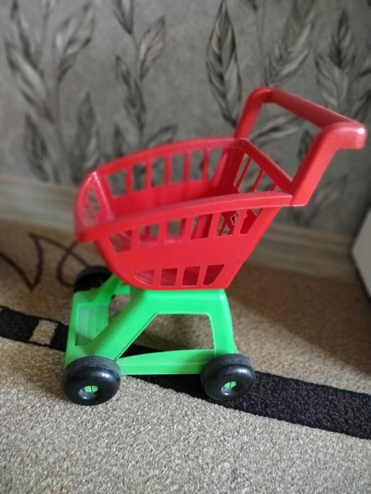 Продам дитячі іграшки