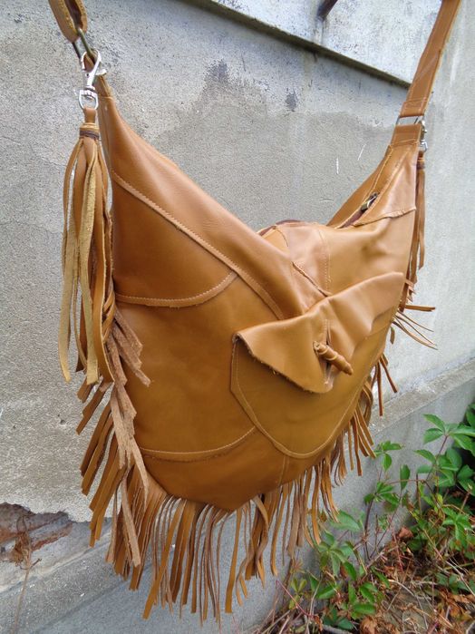 Artystyczna duża beżowa torebka skórzana. Handmade