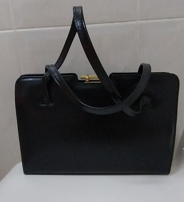 Mala de senhora vintage em couro