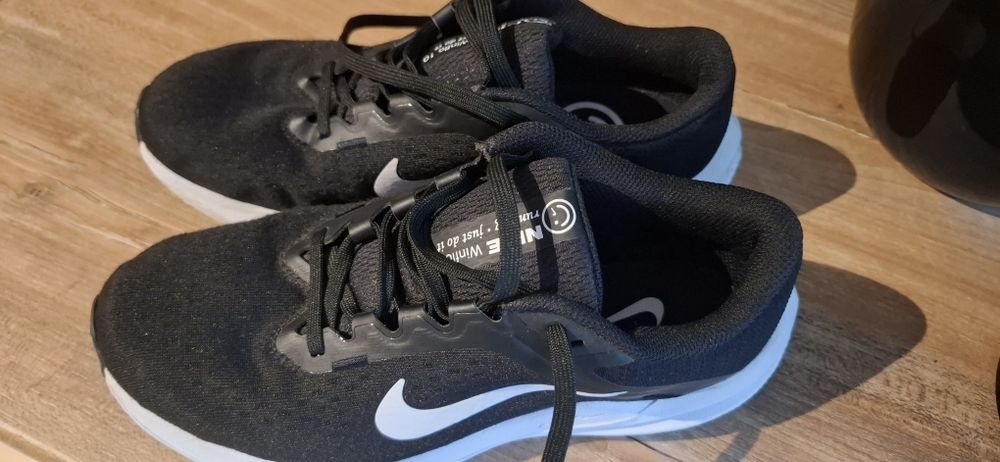 Nike 37 super stan !!!