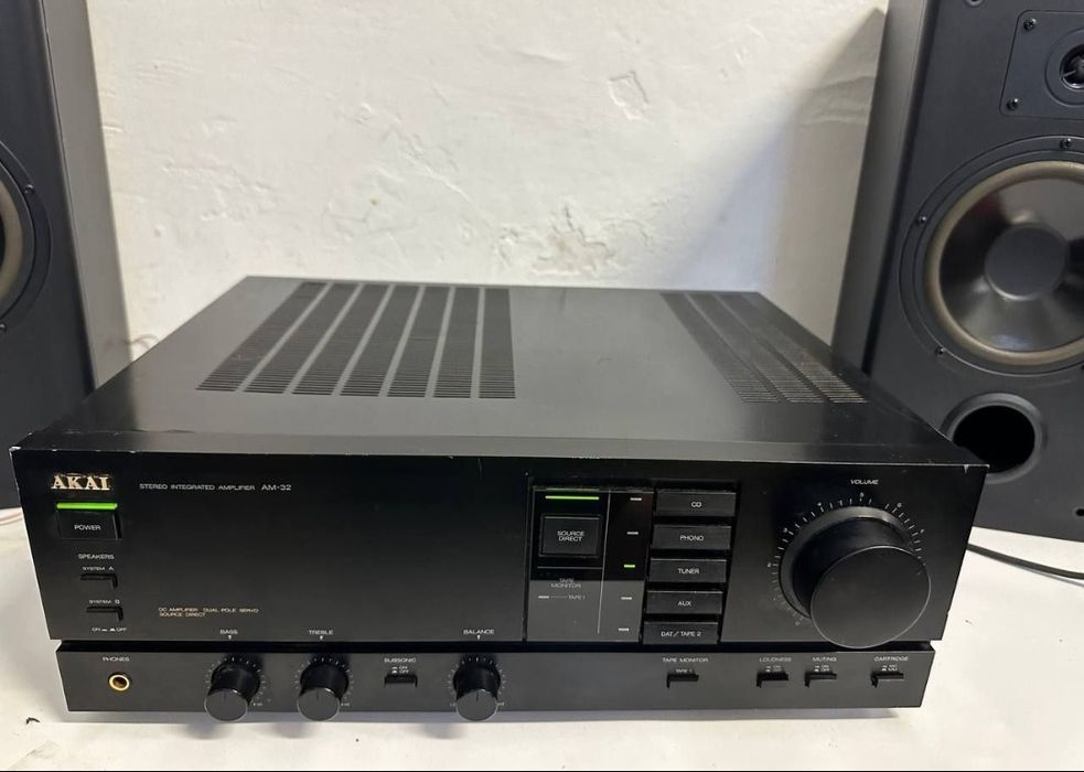 Wzmacniacz stereo Akai AM-32, 2*80Watt,  Japan