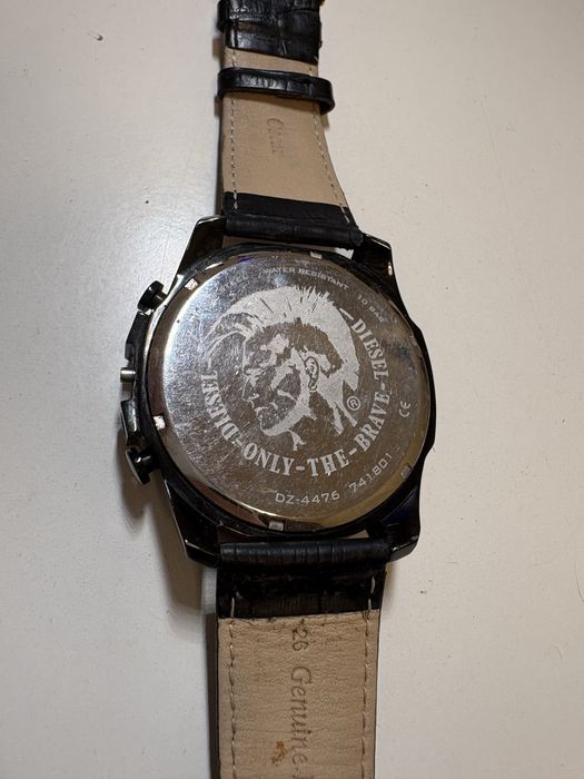 Чоловічий годинник DIESEL MEGA CHIEF DZ4318