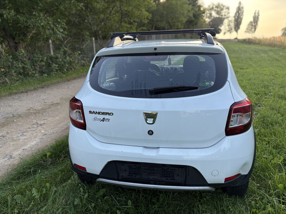 Uszkodzone dacia sandero stepway