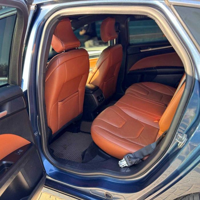 Ford Fusion 2018 VIN 3FA6P0SU1KR155008 фото оголошення 18 з 21