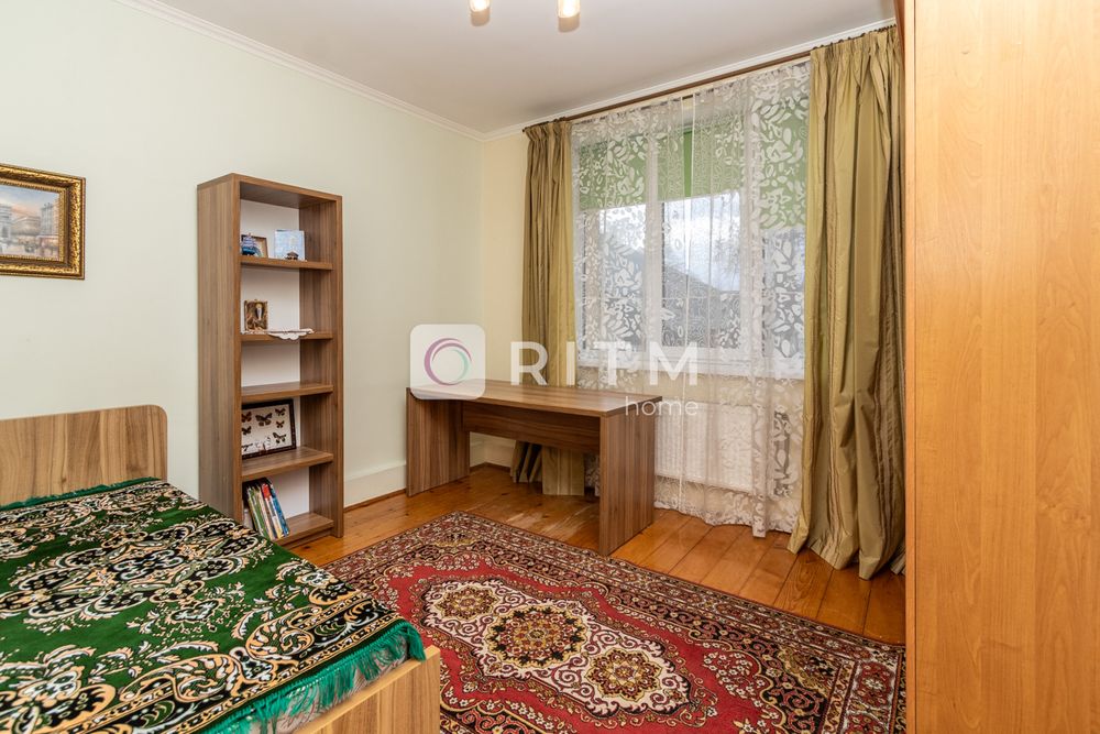 Продаж будинку Особняк Івано-Франківськ по вул.Коновальця