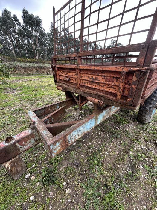 Reboque trator agricola