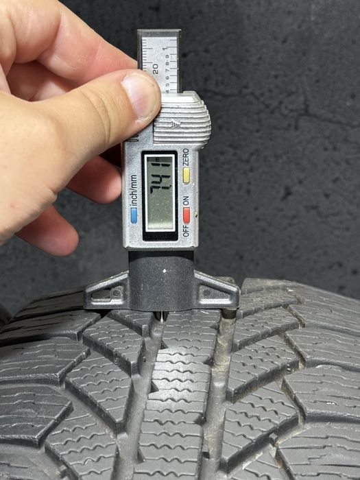 185/60 R15 Semperit Master-Grip 2 | зима | 2шт | Португалія |
