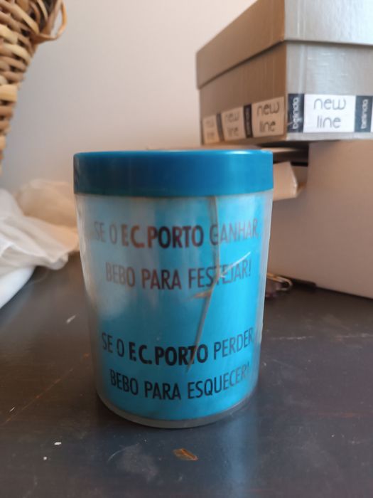 Copo e porta chaves FCP